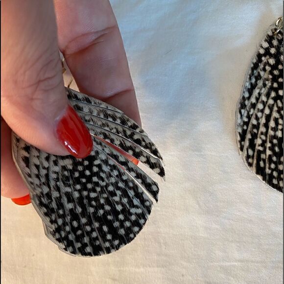 Leather Teardrop Dangle Earring’s  - Picture 4 of 4